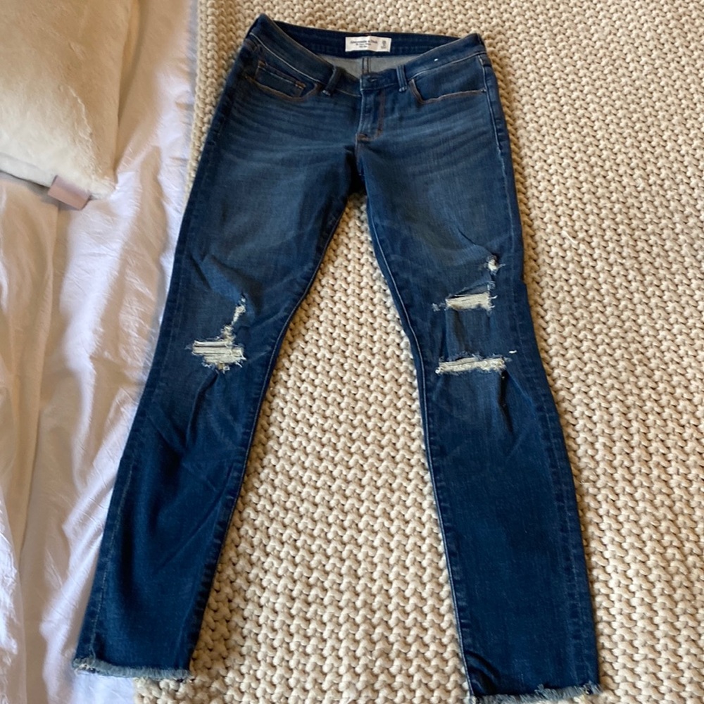 Abercrombie skinny. New without tags